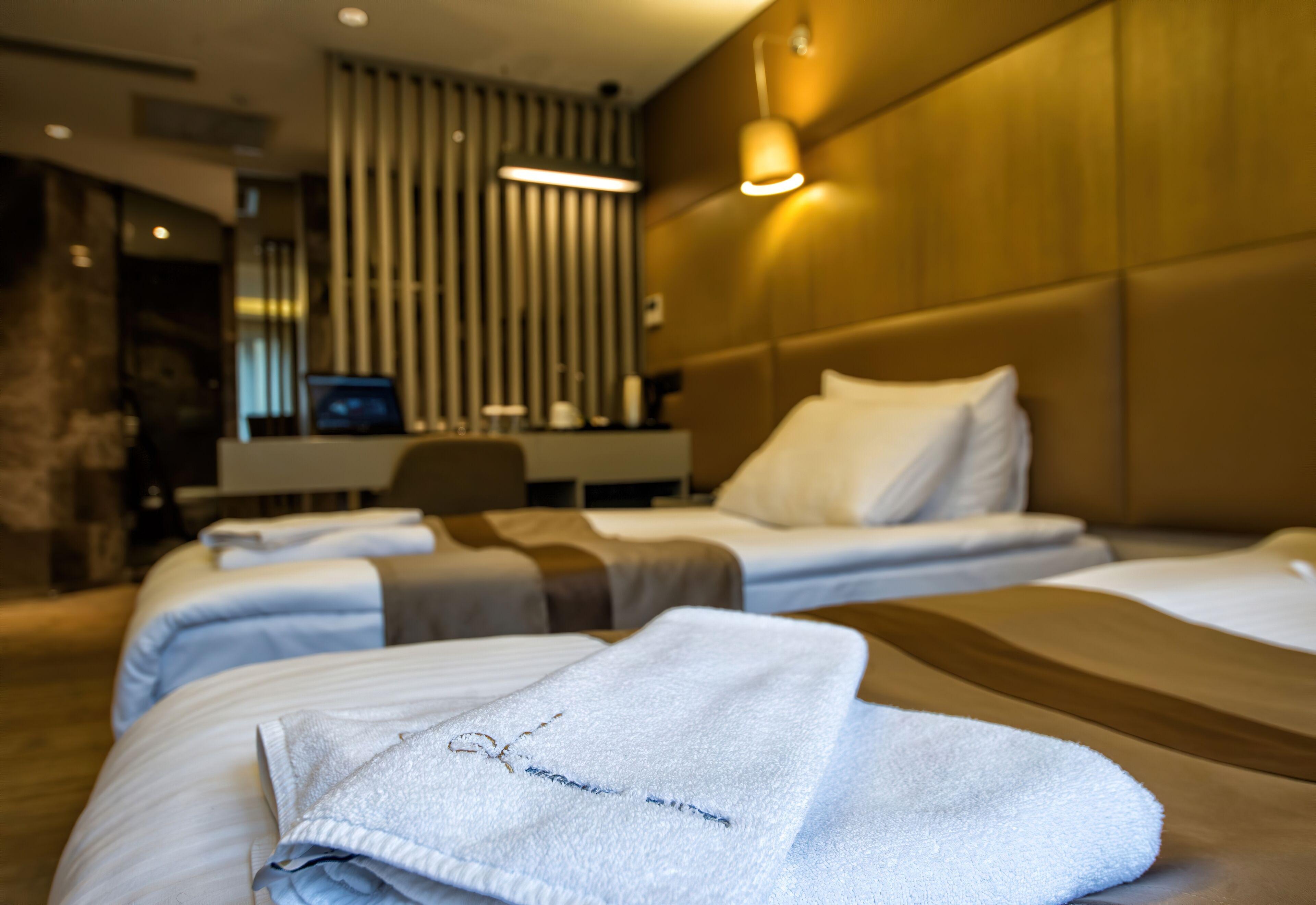 Gk Regency Suites Hotel — Photos 1